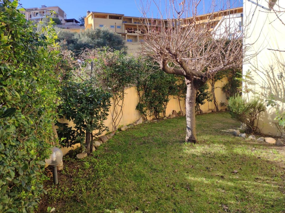Il Borgo Del Sole Villasimius Exterior foto